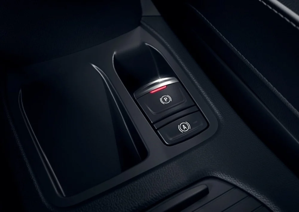 Renault Clio Automatic rent a car Montenegro buttons