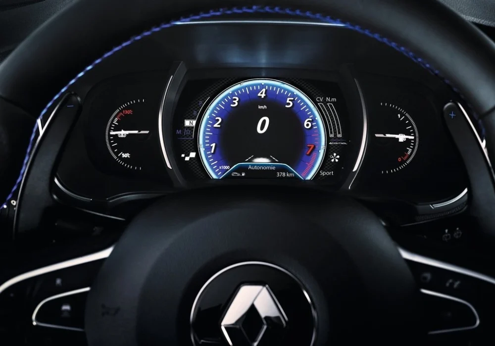 Renault Megane Automatic rent a car Montengro cockpit