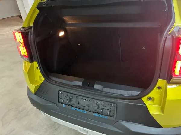 Fiat rent a car Montenegro trunk